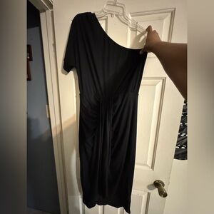 Elegant Black One-Shoulder Dress